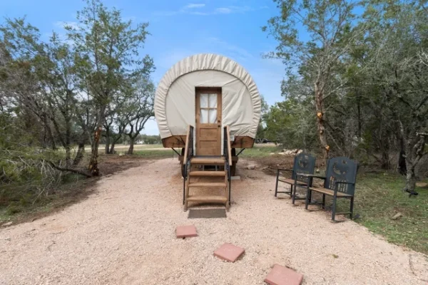 Wanderlust Wagon Suite
